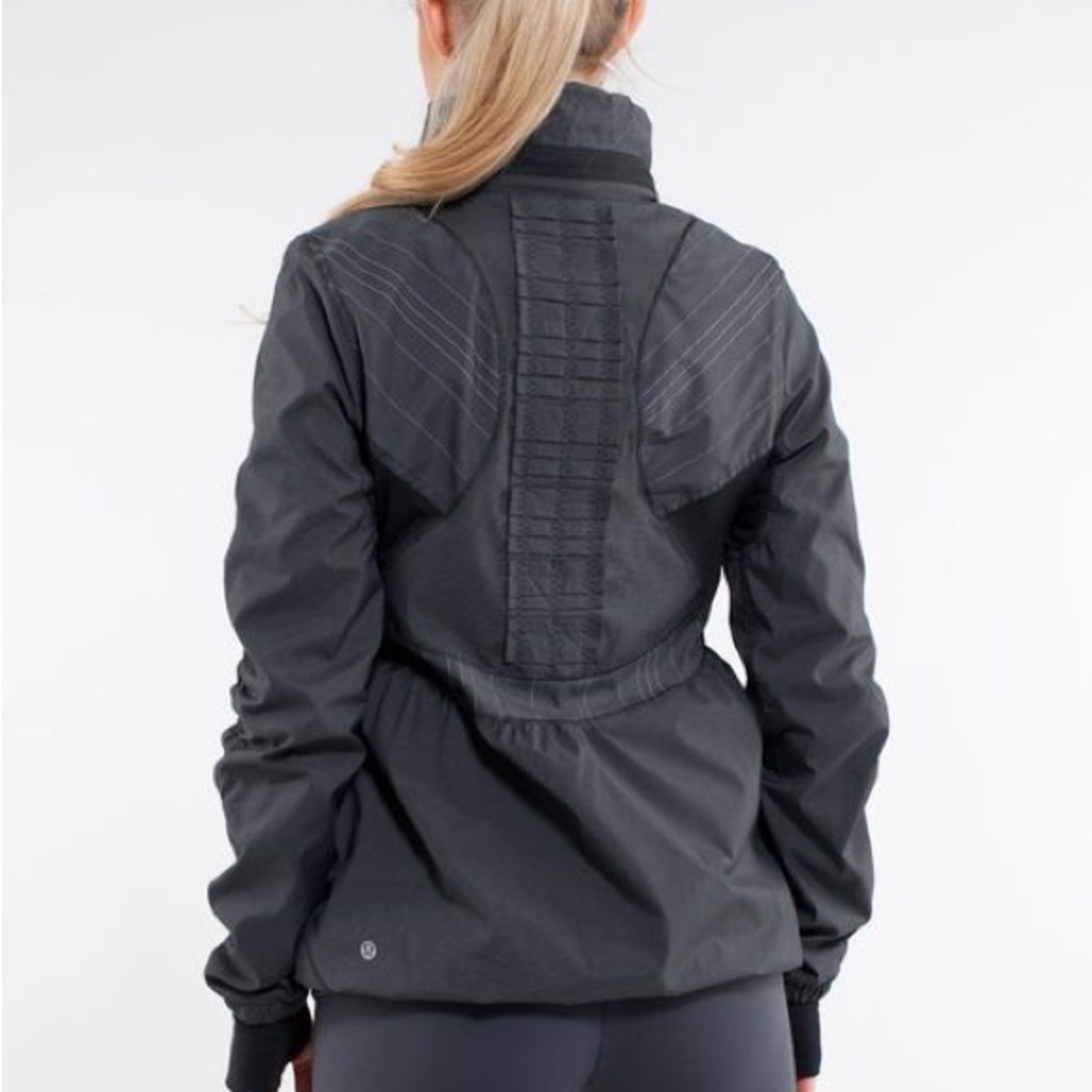Lululemon Athletica Run Hustle Jacket
